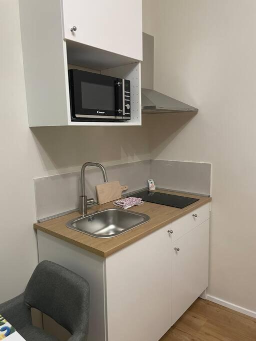 Cucchiari Suite 7B โมดินา ภายนอก รูปภาพ